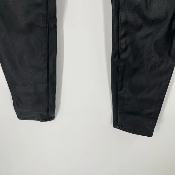 BLANK NYC FAUX LEATHER PANTS IN EIGHT BALL - Picture 4 of 10